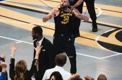 开云体育下载-格雷南客场逆转，取得关键三分的简单介绍