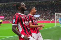 开云体育-AC米兰逆转击败马德里竞技