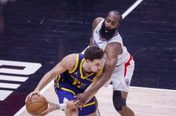 开云体育平台APP-上海队碾压山西队，克莱点燃赛场