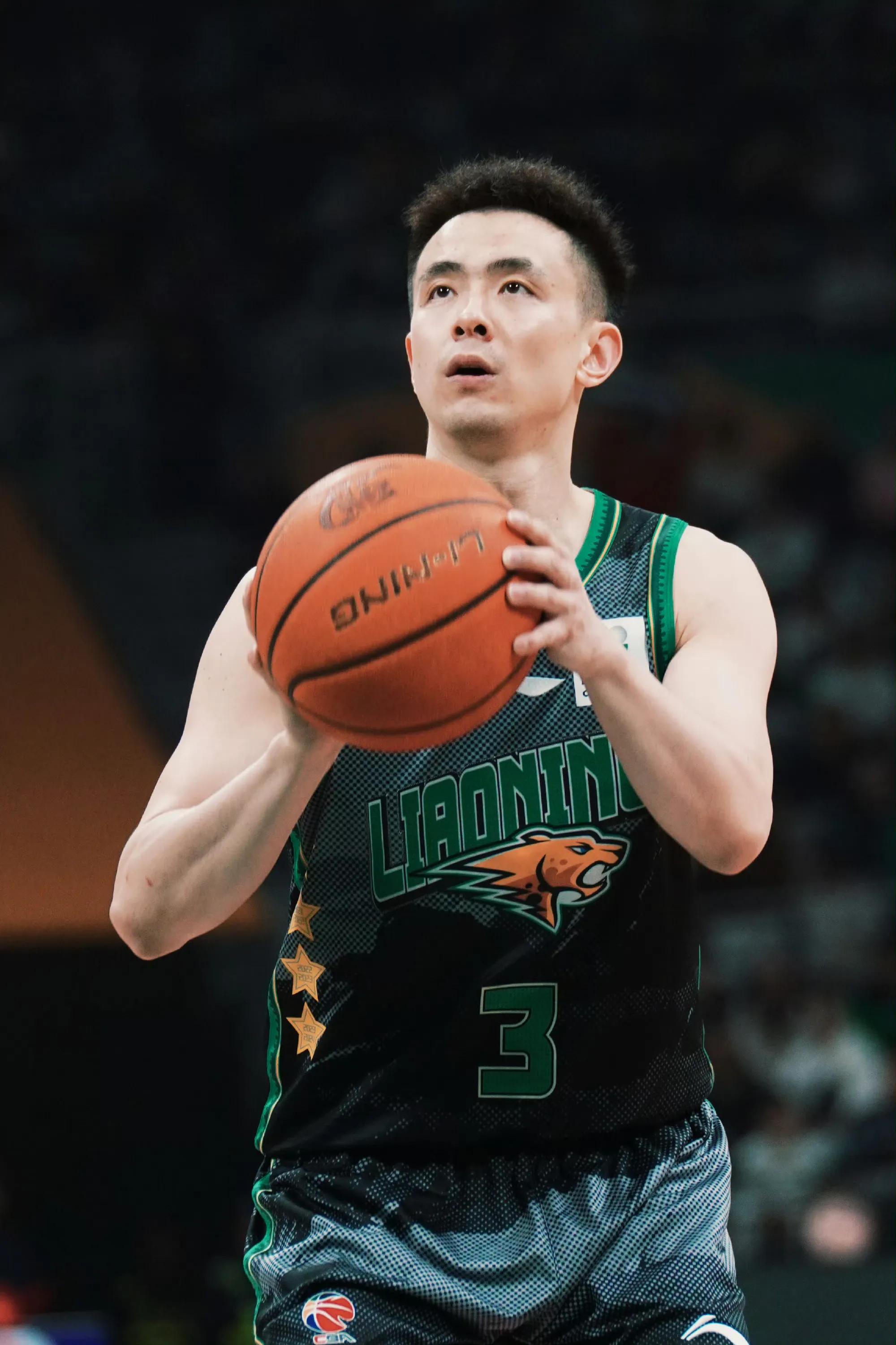 吉林队外援状态低迷,球队战斗力大减 吉林队外援状态低迷,球队战斗力大减