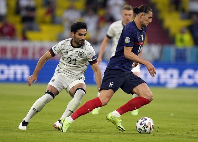 葡萄牙队主场作战,成功防守反击夺胜 葡萄牙队主场作战,成功防守反击夺胜