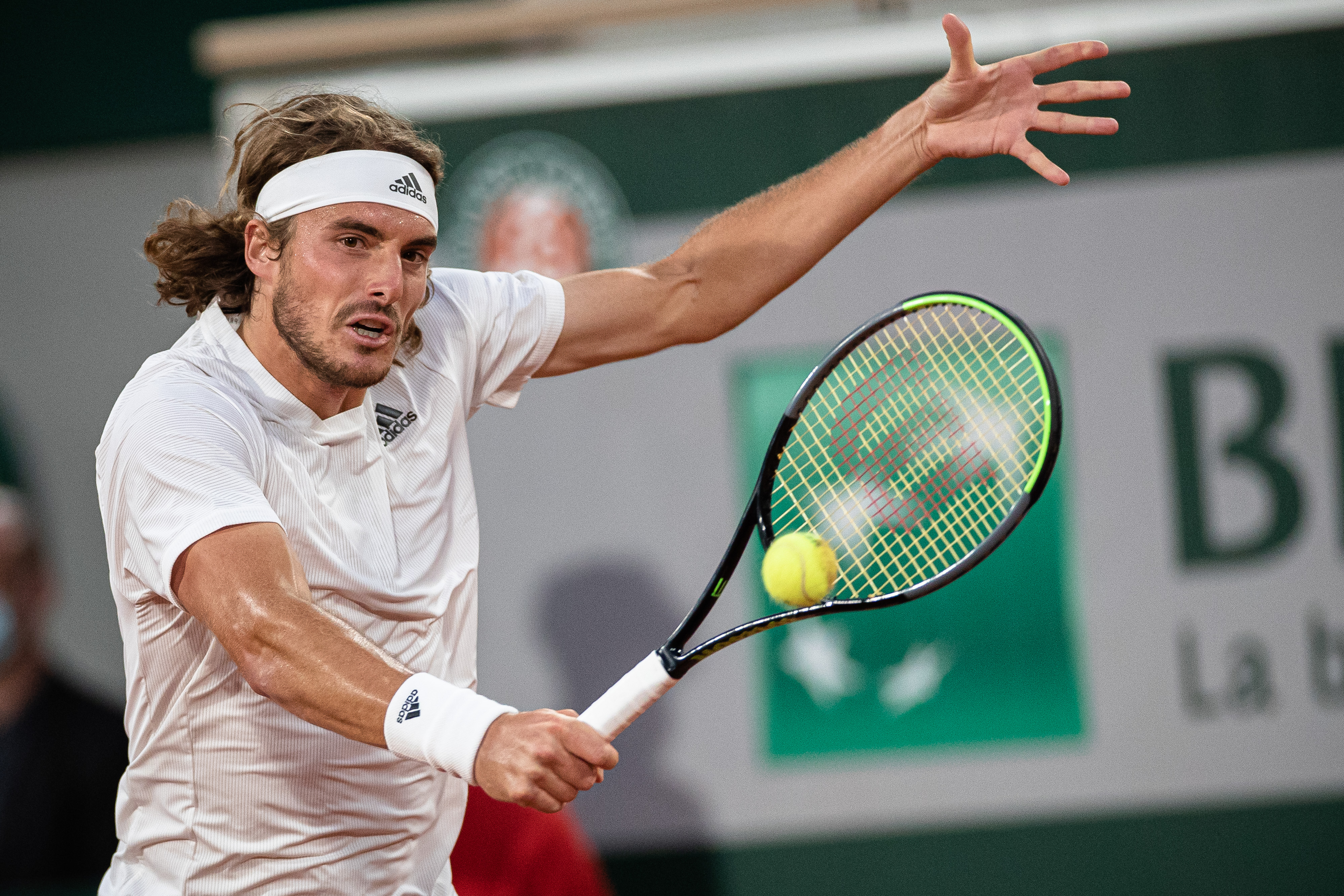 日本网球队绝杀意大利网球队,西西帕斯打破历史纪录的简单介绍 日本网球队绝杀意大利网球队,西西帕斯打破历史纪录的简单介绍