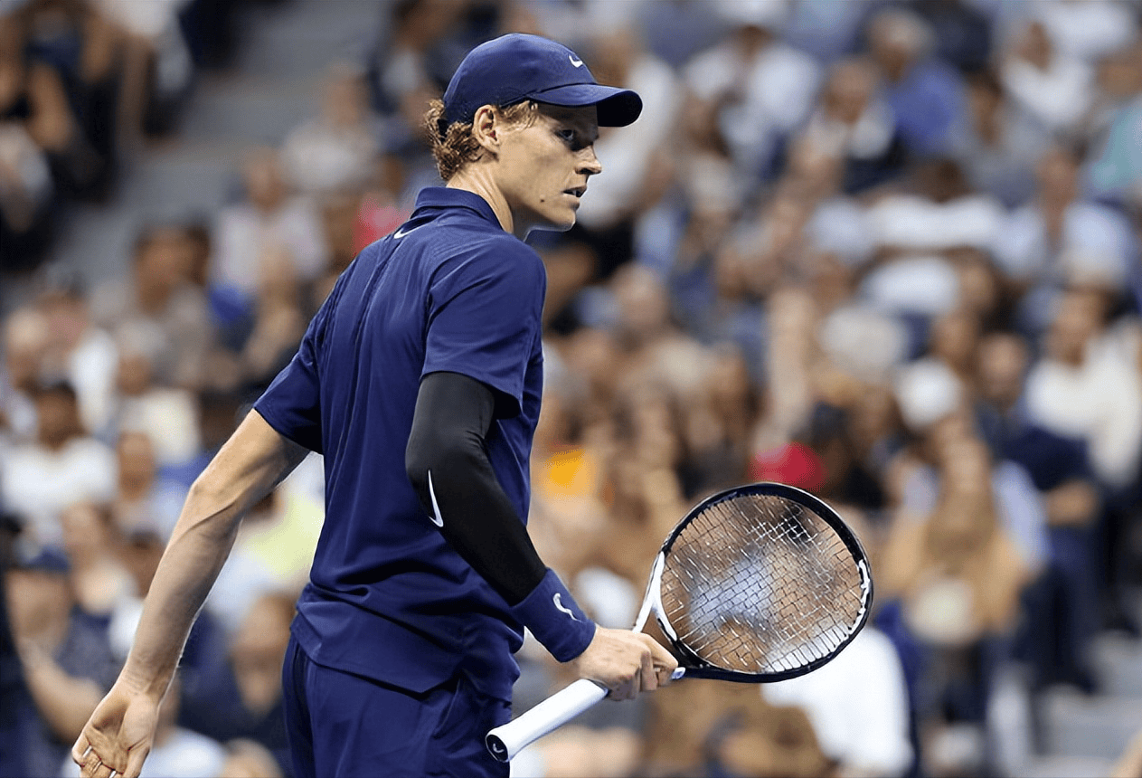 包含戴维斯杯完胜ATP总决赛，辛纳刷新纪录的词条